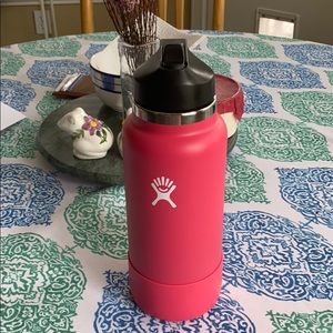 Hydroflask 32 oz Wide Mouth w/ Straw & Reg caps